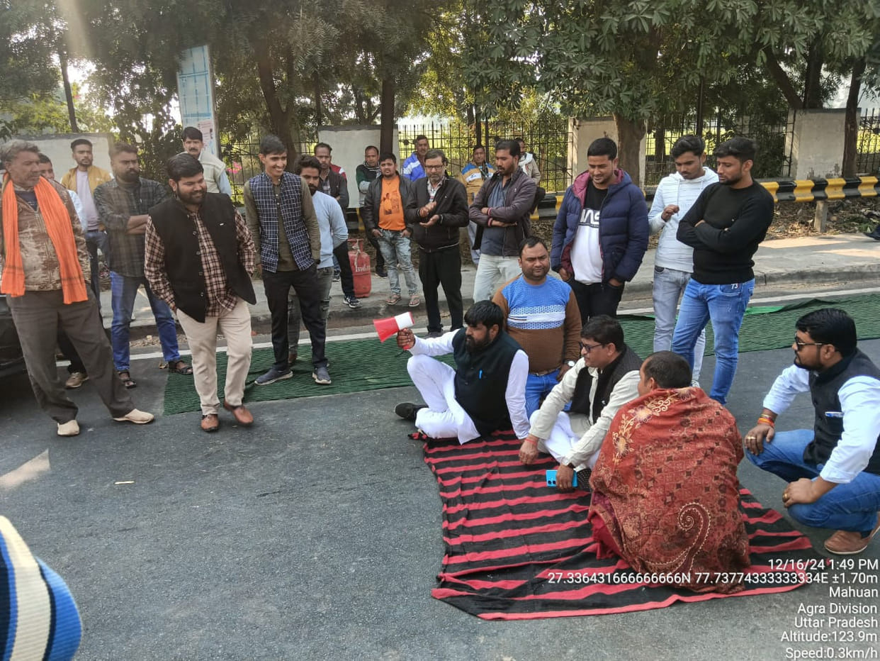 Farmer leaders created ruckus at Farah toll for two and a half hours