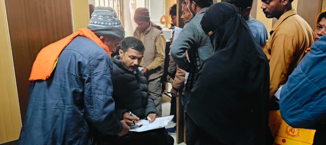 Medical College: Brokers are active in the guise of employees
