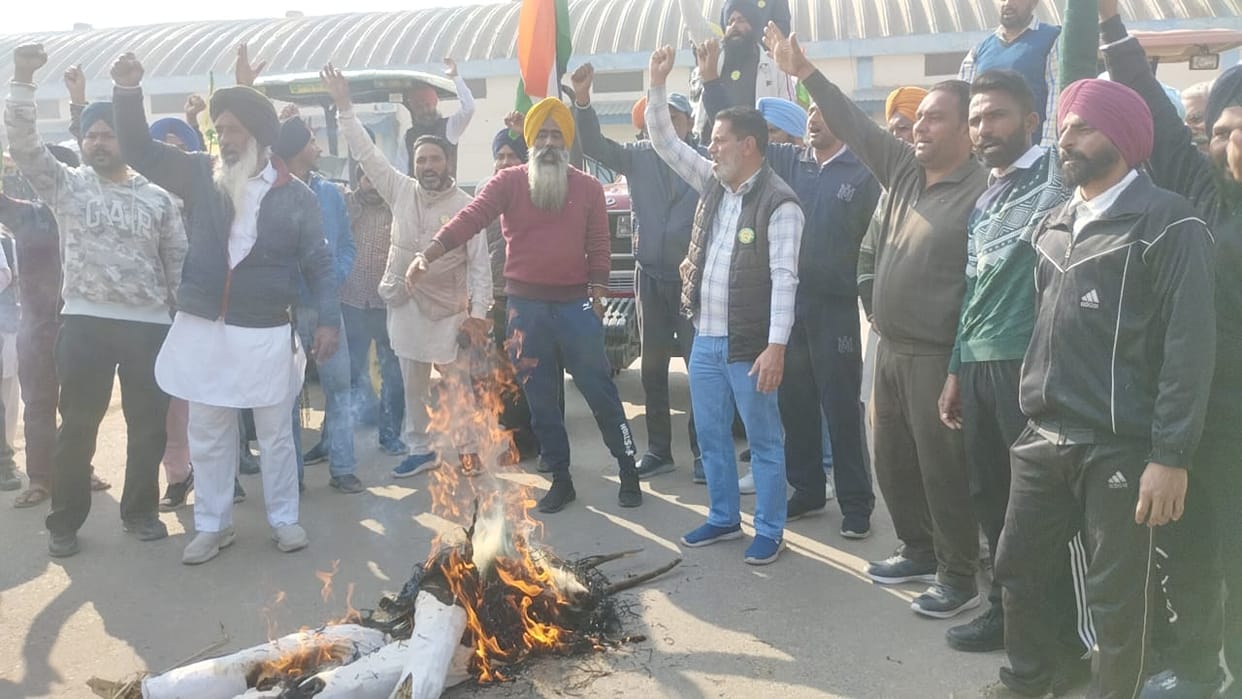 Tractor march of farmers against the government