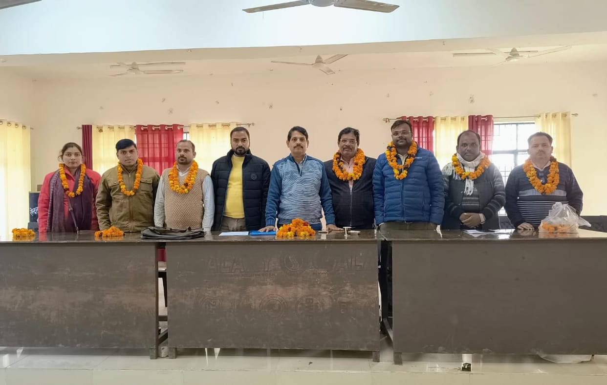 Akhilesh Gupta became president of Lekhpal Sangh, Amit Bharti became minister