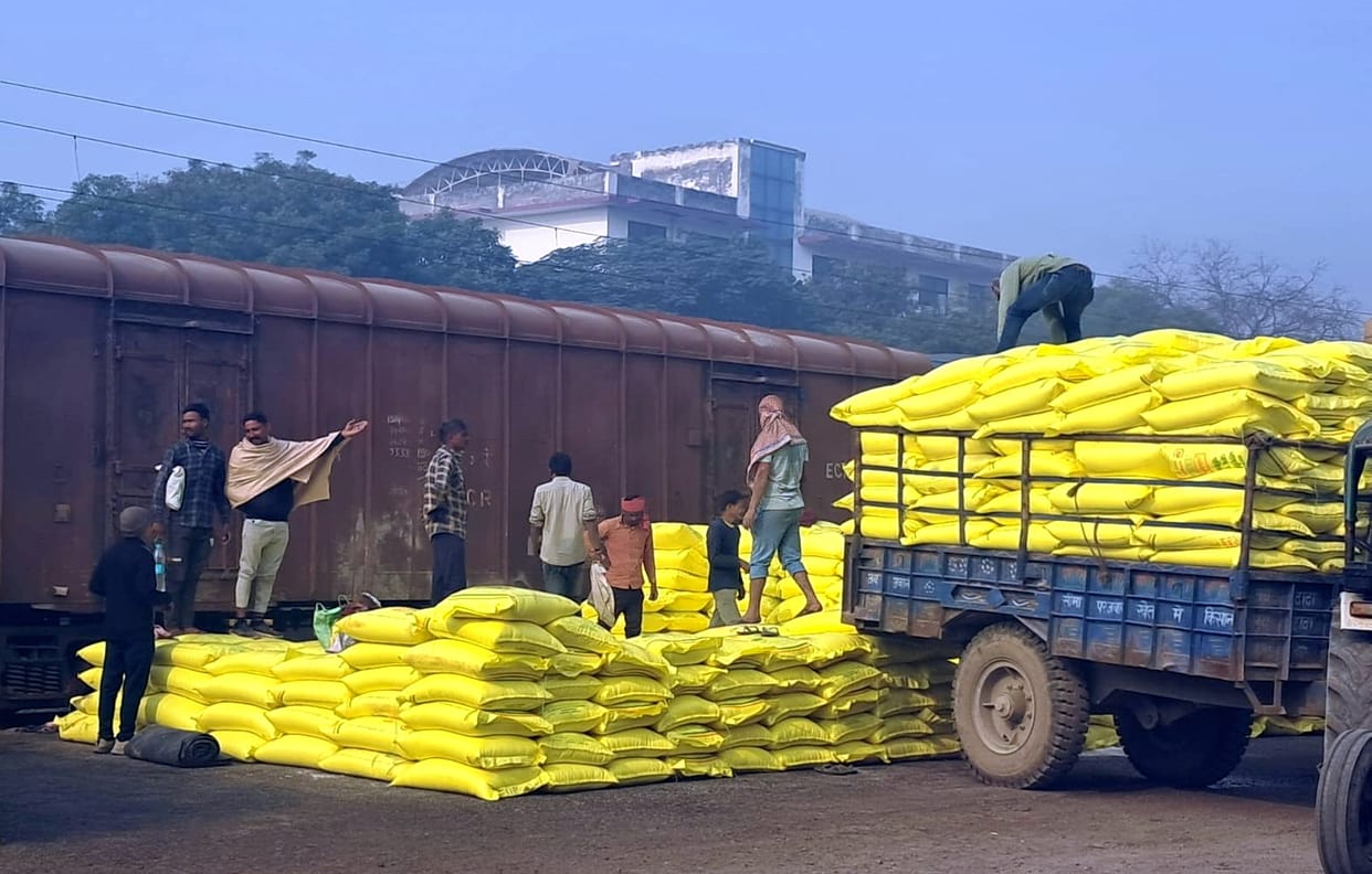 There will be no shortage of urea fertilizer, rack of 1266 MT installed