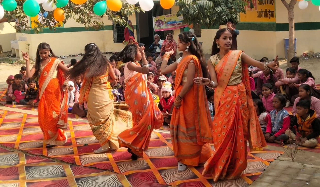 Children enthralled by presenting cultural program