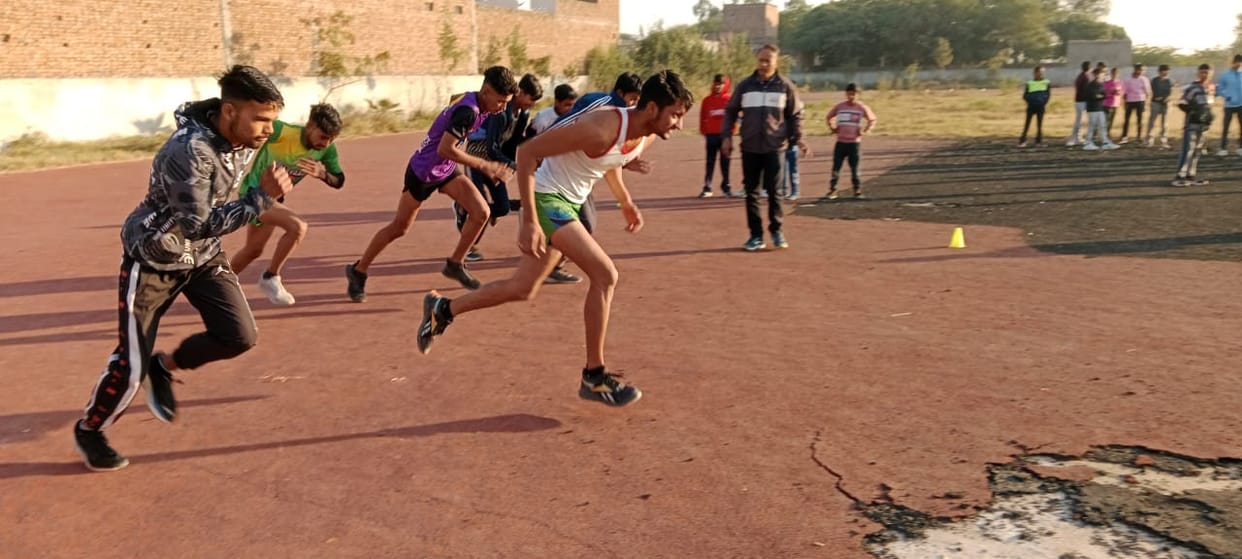 Basana's team first in volleyball and kho-kho