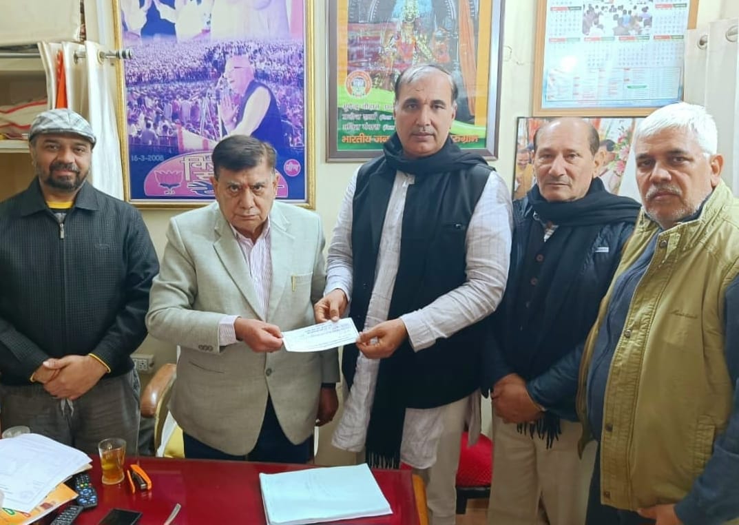 BJP State Office Secretary Gulshan Bhatia becomes active member of the party
