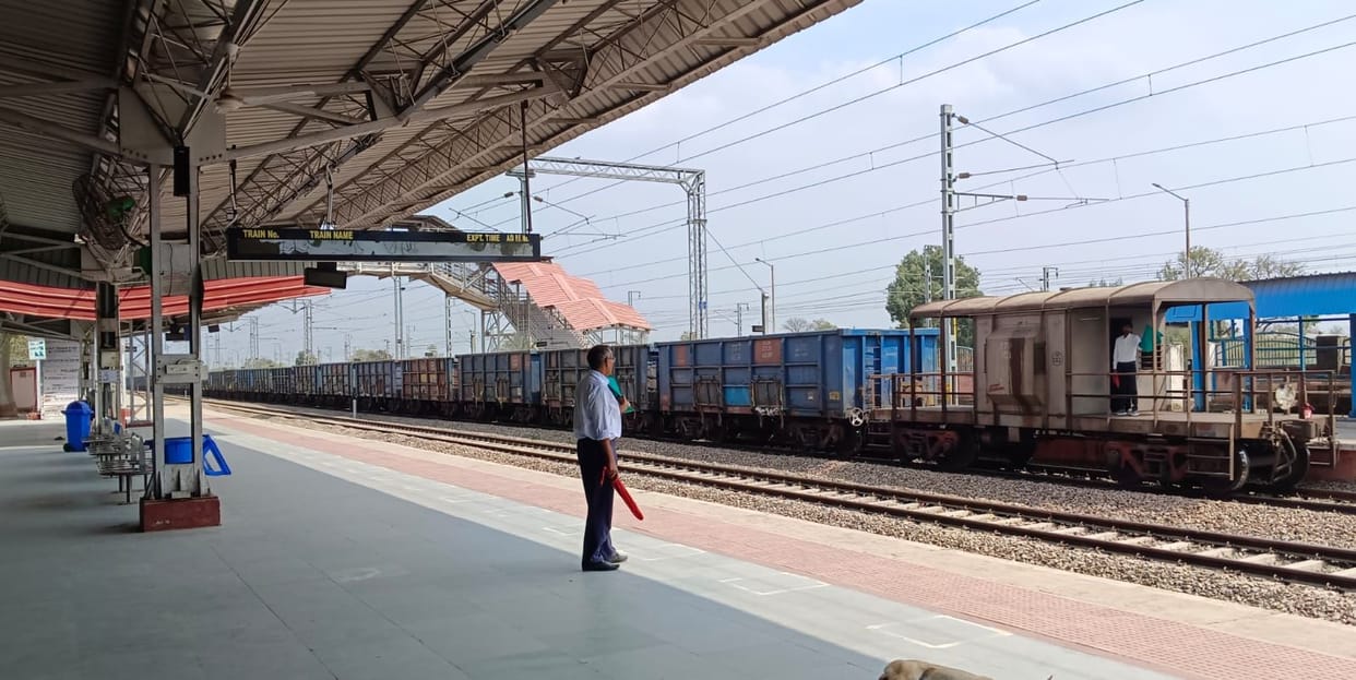 Special train will stop at Narnaul