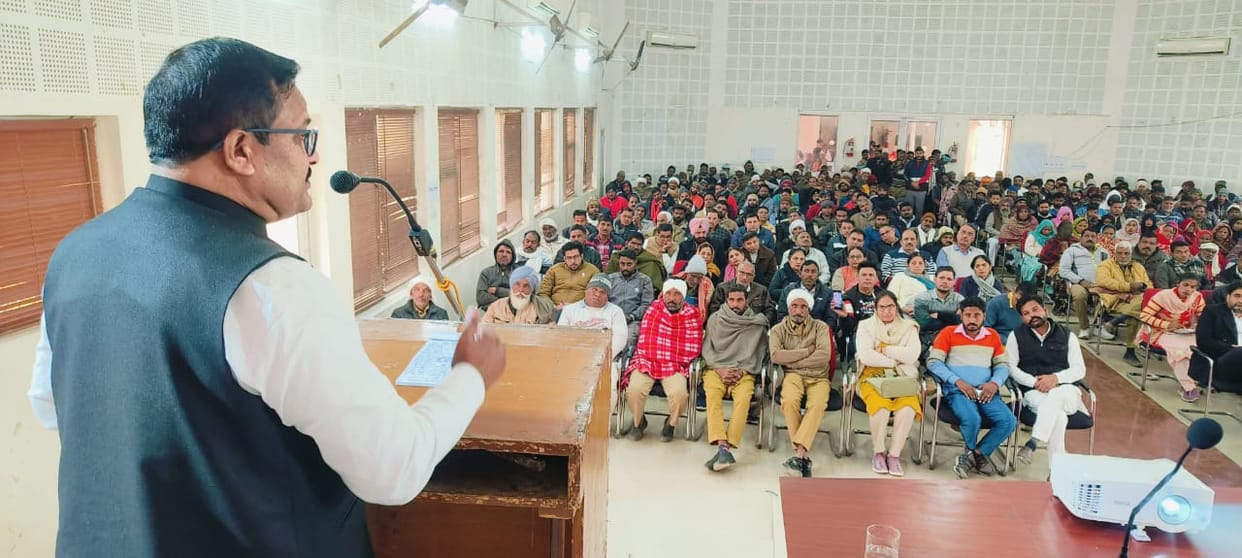 Cleanliness is a continuous campaign, participation of common people is necessary in it: Subhash Chandra