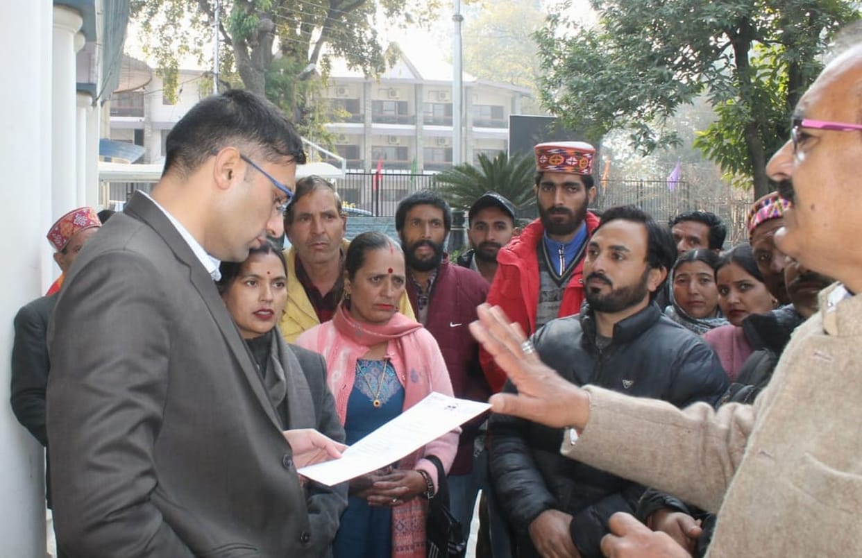 Demand for division of Brehi Panchayat, memorandum submitted to DC
