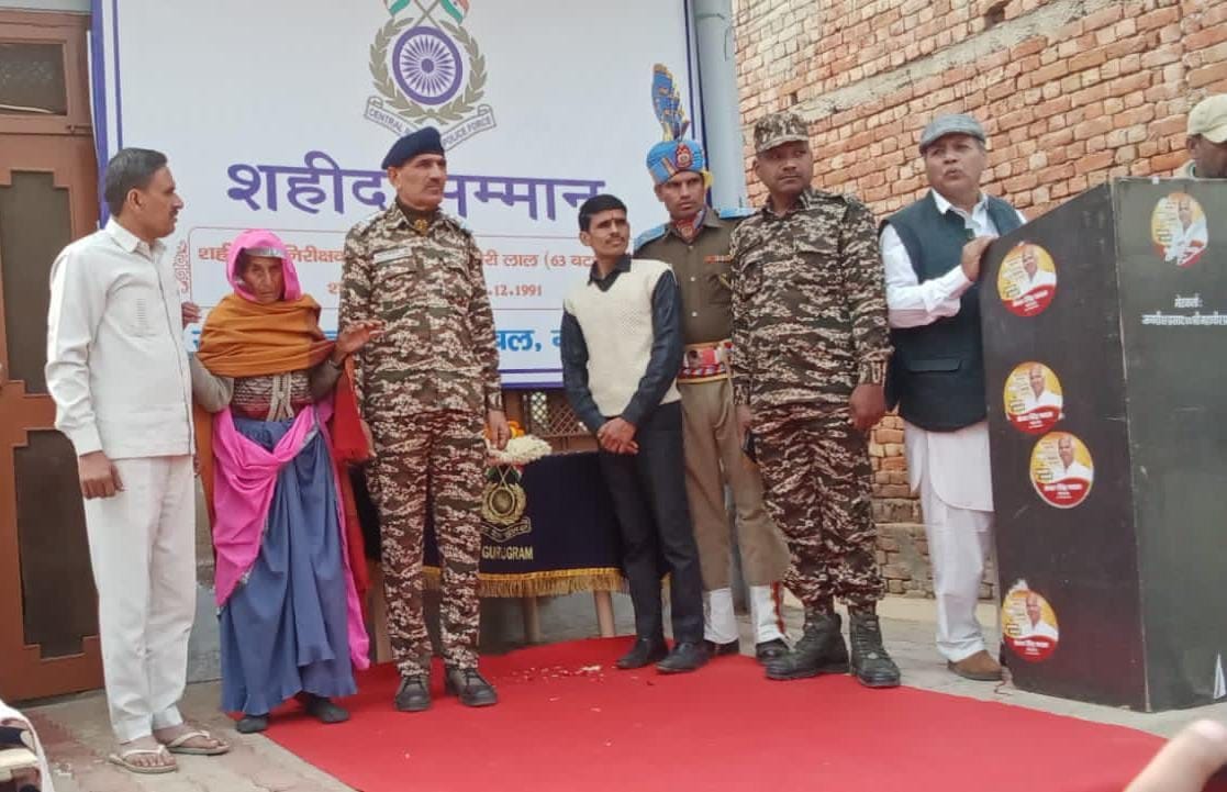 Tributes paid to martyr Kashmiri Lal on his death anniversary
