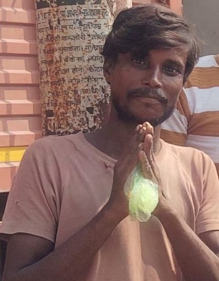 Dead body of a laborer missing for two days in Bansi found on the banks of Rapti river.