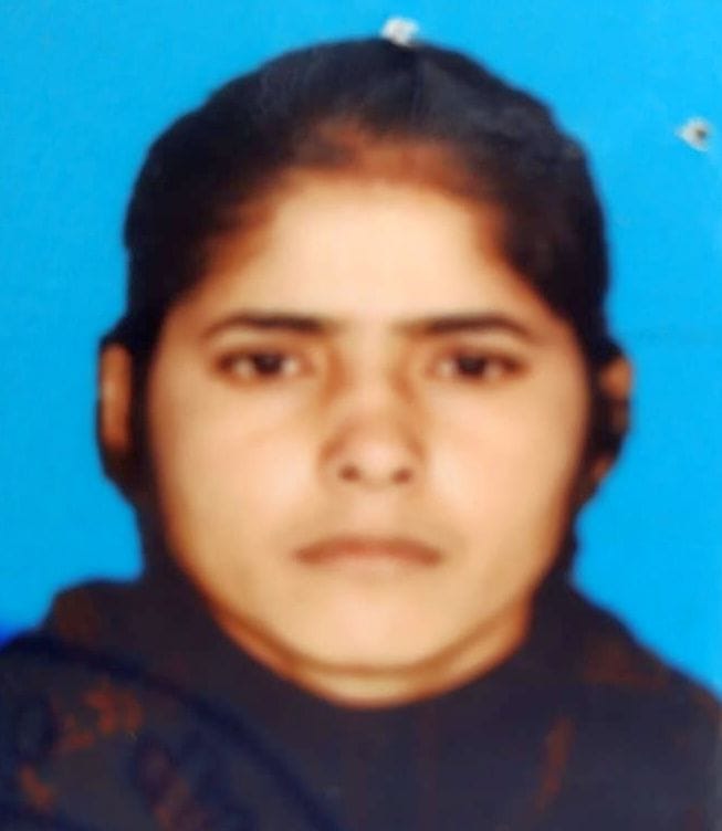Married woman dies, father accuses her of dowry death
