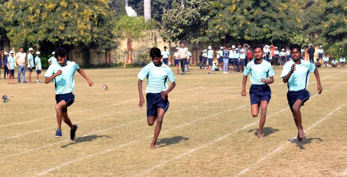 Showed strength in 100 meter race