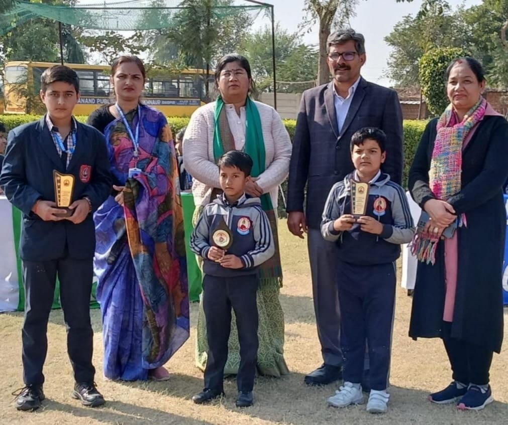 Daksh of 8th class stands first in skating competition