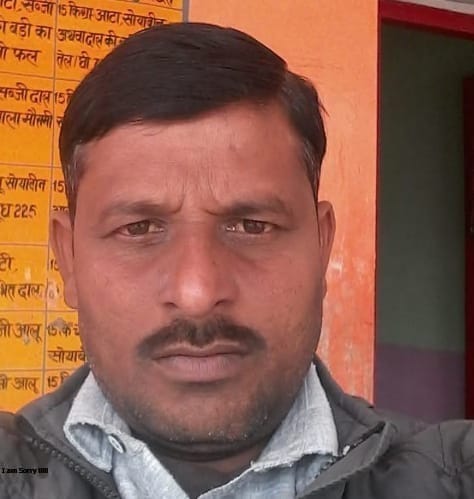 Shikshamitra found injured on the road and died