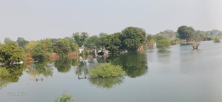 Damoh 500 families affected by floods settled in another village they are not getting facilities after 1 year