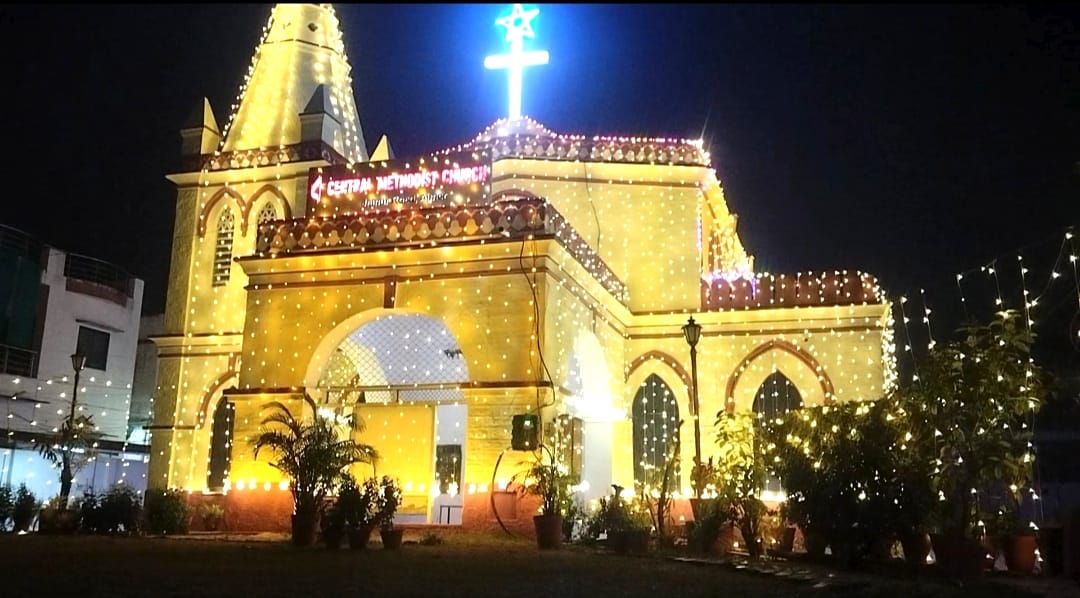 Ajmer News: Churches decorated with attractive lights for Christmas, enthusiasm at its peak with carol songs