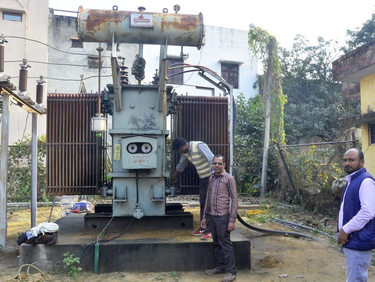 The capacity of the transformer was increased, ten thousand consumers remained in the dark till late night