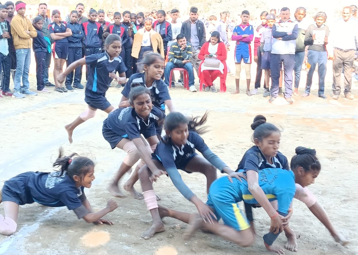 Pilibhit captured Kabaddi and Kho-Kho, Bareilly team remained runner up.