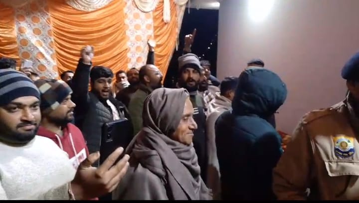 Controversy in religious special program in Lower Badhera, cross FIR