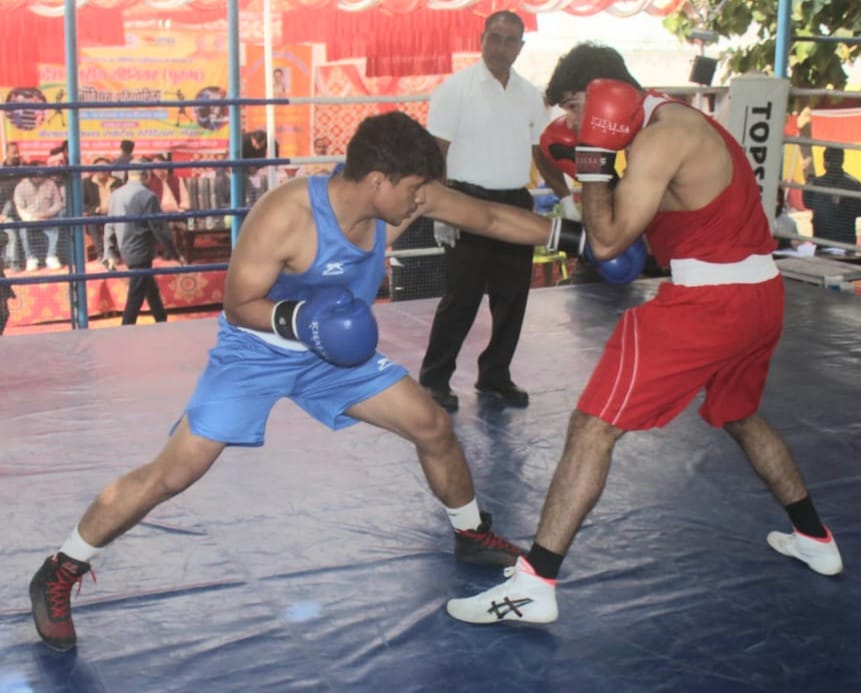 Meerut boxers won gold by shedding blood