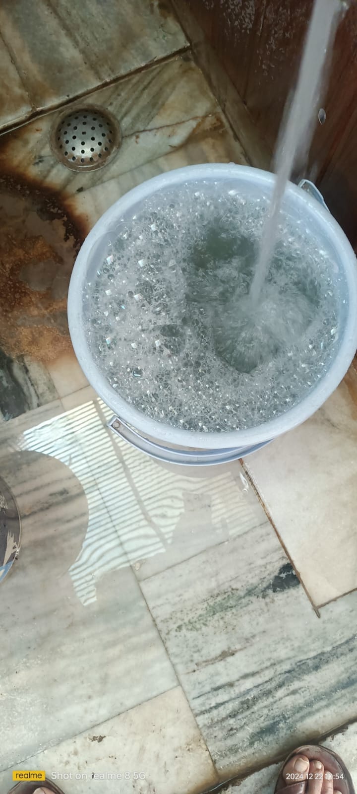Contaminated water supply in Khanna Colony for two days, anger among people