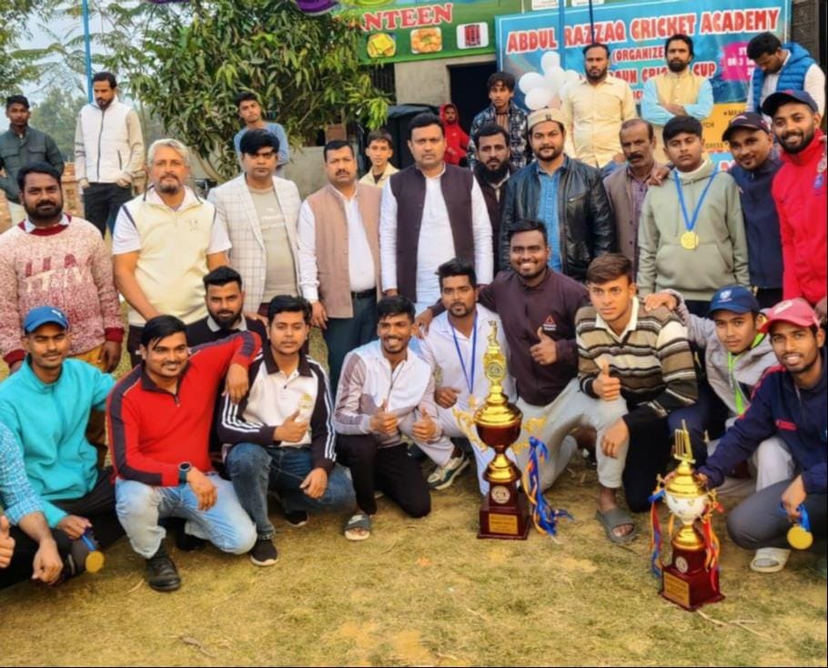 Cricket: Bareilly won the trophy by defeating Meerut