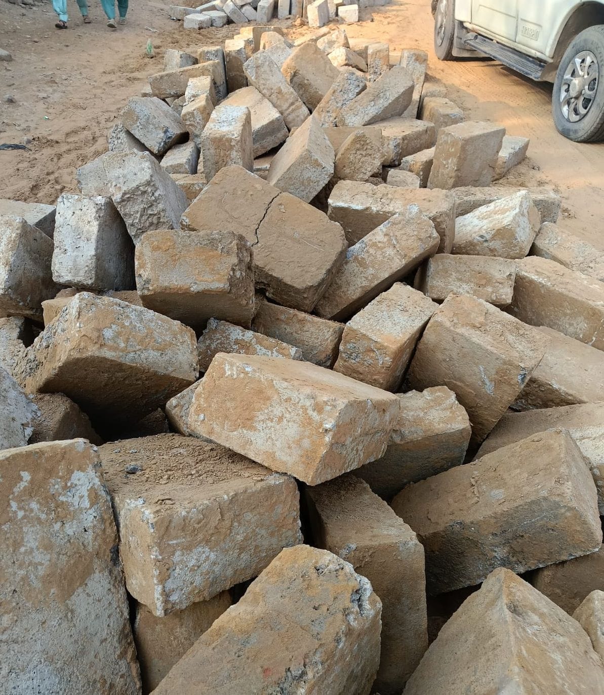 Work stopped due to use of substandard construction material