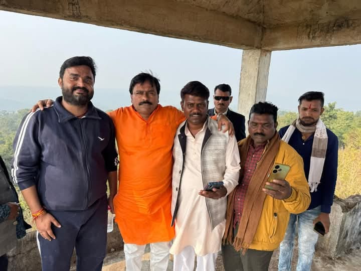 Damoh Bundelkhand's highest peak is in the forest area of Damoh, people are not aware of it