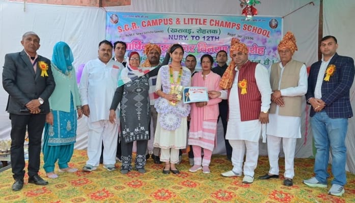 Children gave a captivating drama presentation in the cultural program