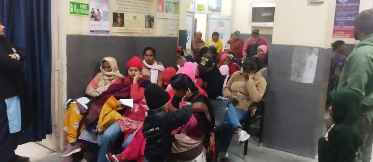 Crowd of children and elderly in hospitals