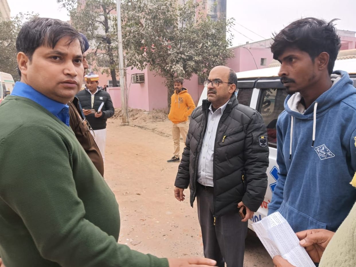 Administration woke up after two days...Private ambulance caught in medical college