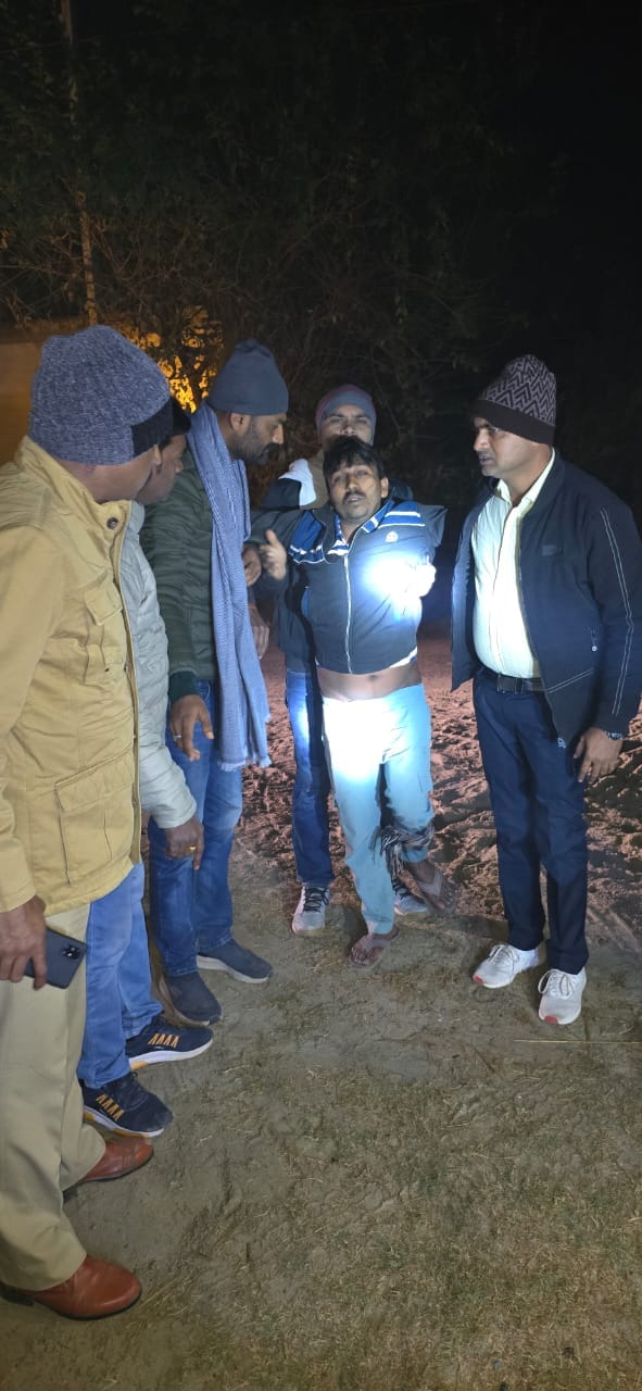 Police encounter with bike riding thugs, one injured