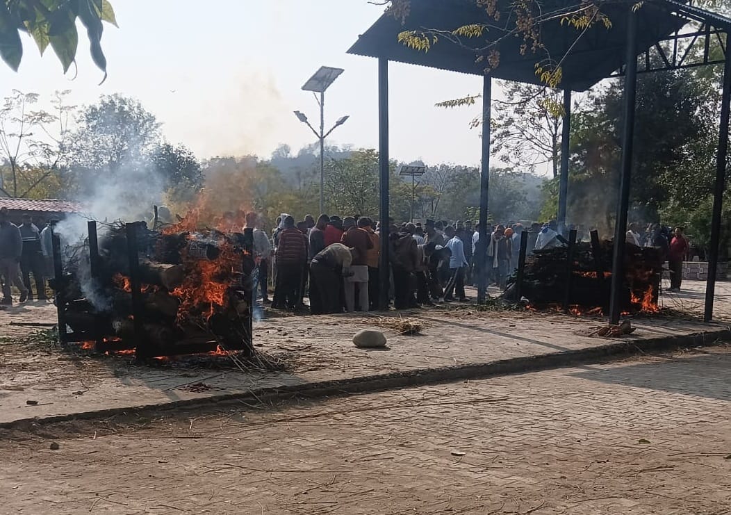Indecent shooting: Last farewell to father and son in a sad atmosphere, everyone shocked