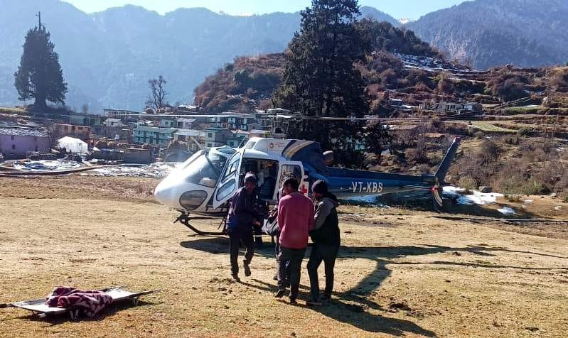 Heli ambulance reaches Dumka with patient from AIIMS