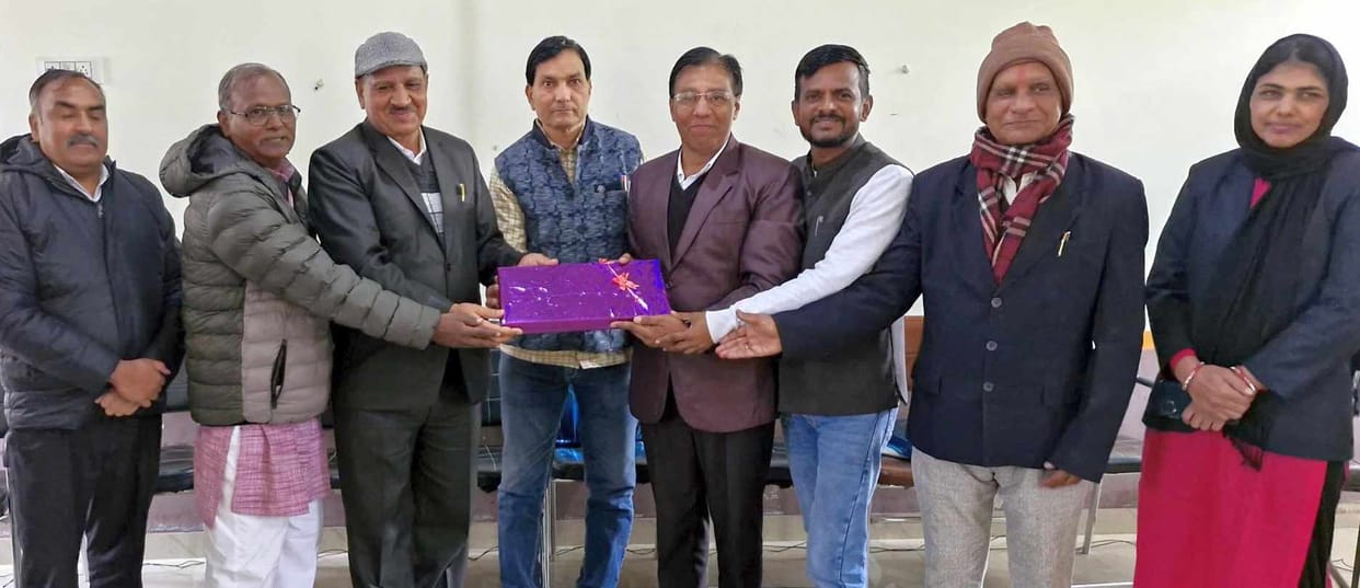 Poets paid tribute to the martyrs through poems