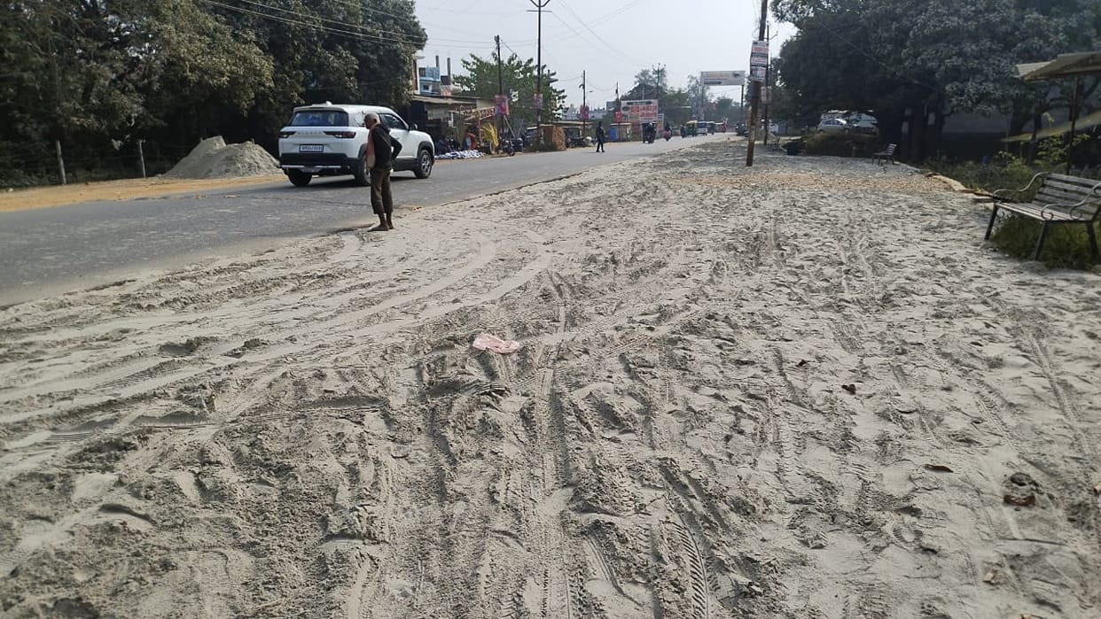 Construction of vehicle stand started near new tehsil