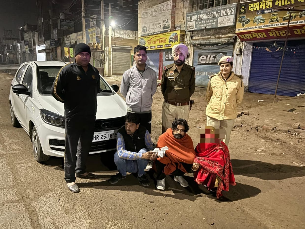 100.40 grams of heroin recovered from the car: Couple and their companion arrested, had bought heroin from Firozpur, Punjab and had to supply it in village Chautala.