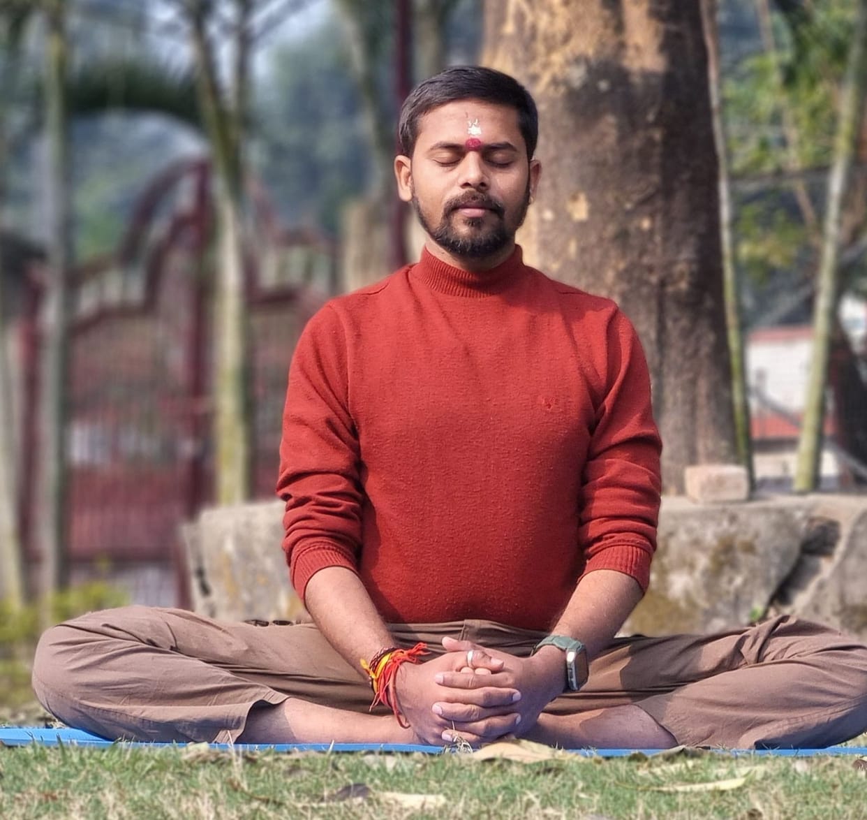 Not only medicine, get rid of diseases through yoga and meditation