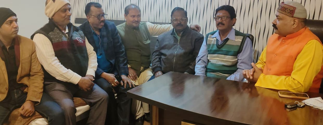 Traders will gather in Prayagraj tomorrow, leaders will hold meeting