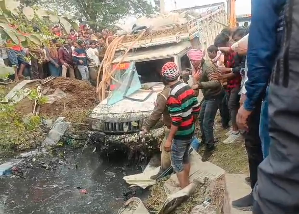Speeding loader crushed three sisters returning from school, one died