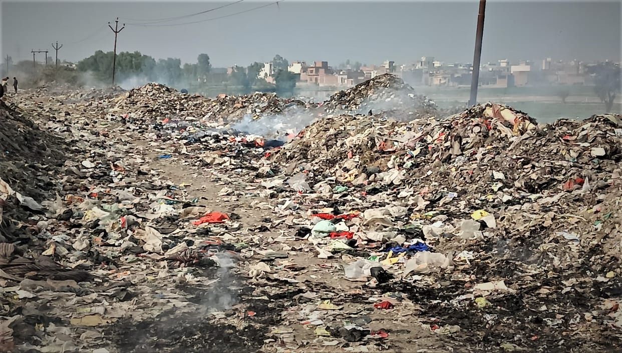130 tons of garbage is being produced every day, but only four tons are being disposed of... that too has been closed for a month