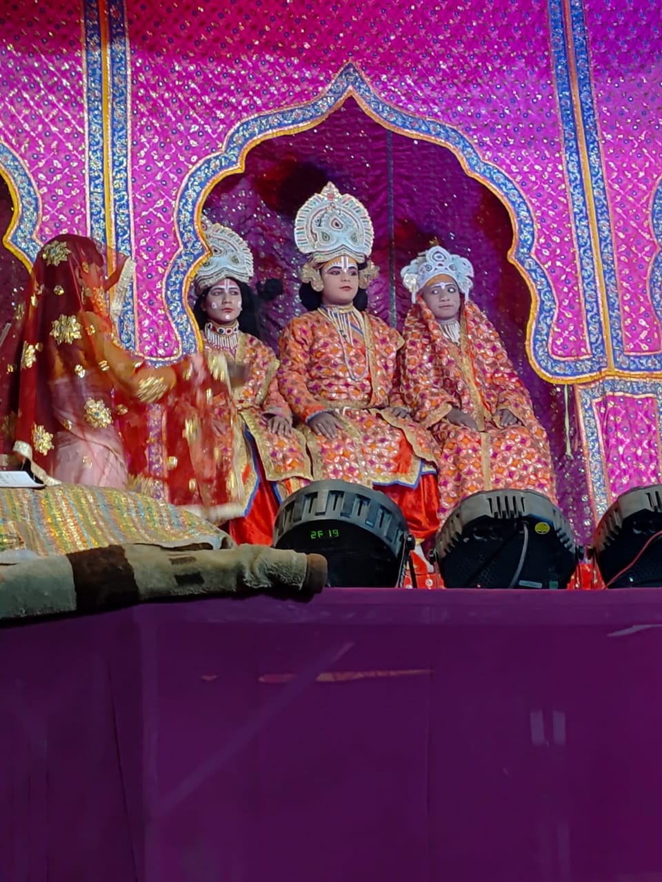 Devotees were mesmerized after seeing the staging of Parshuram Lakshman dialogue.