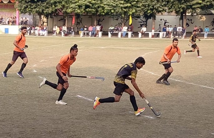 Gola B, Barabanki and Saifai teams were the winners in hockey