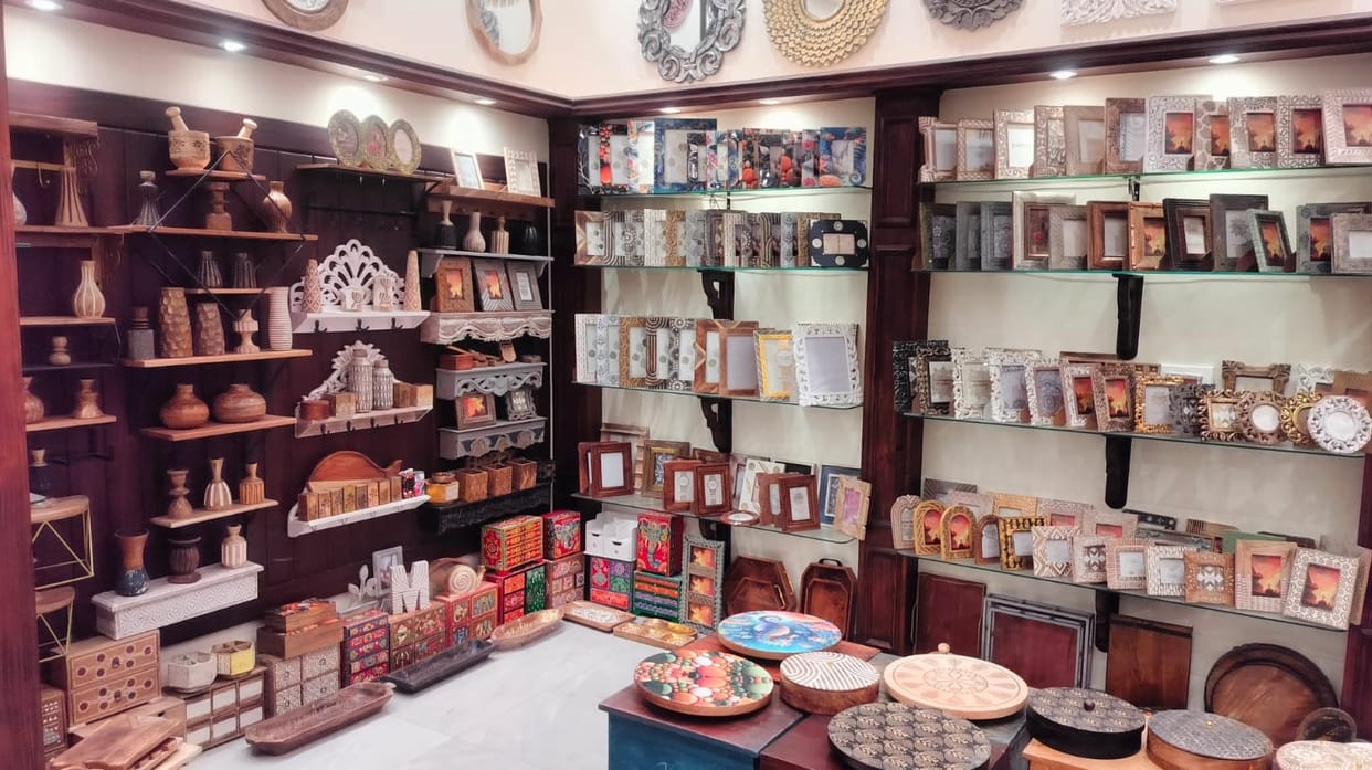 US Tariffs: 26 percent tariff increased concern of handicraft exporters exports worth Rs 1500 crore every year