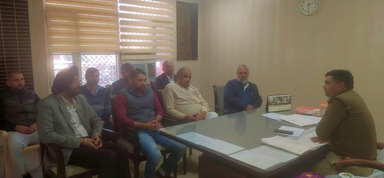 Drinkers will not be allowed to enter the Dhabas during the New Year celebrations