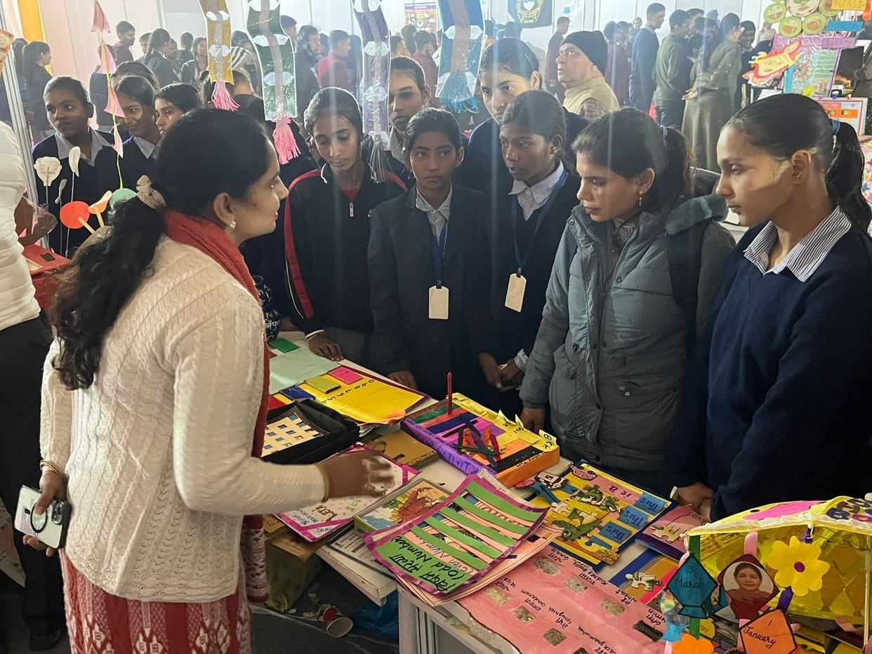 Enthusiasm: Even bad weather could not stop the students, they visited the exhibition amidst the rain