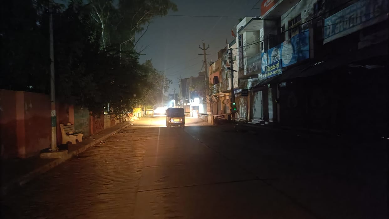 New street lights broken on Bighad Road