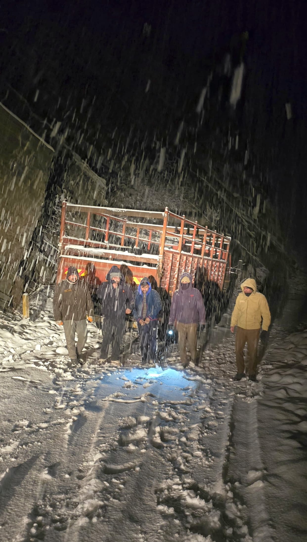 Police and BRO rescued two people trapped in snow