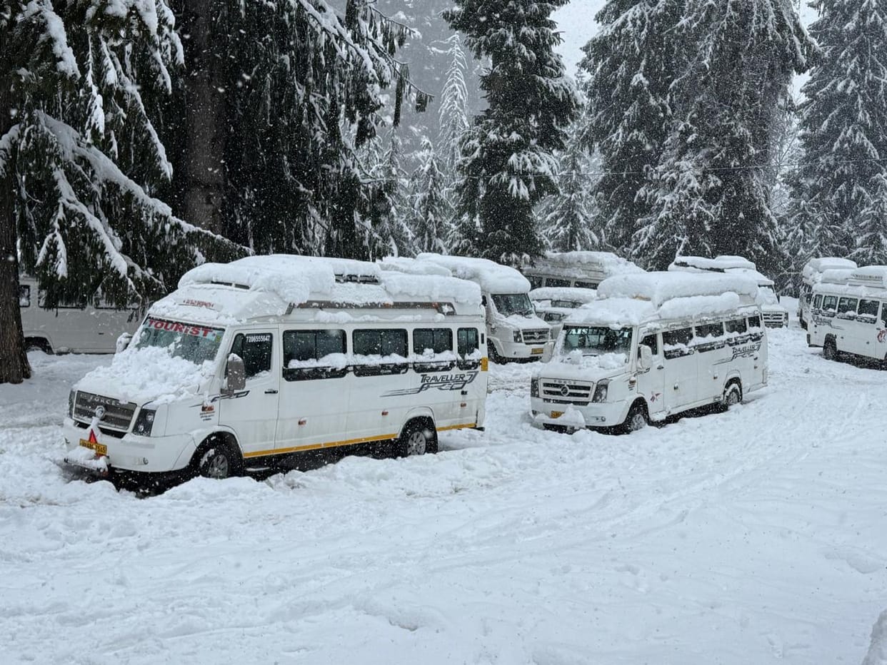 30 roads including two highways closed in Kullu