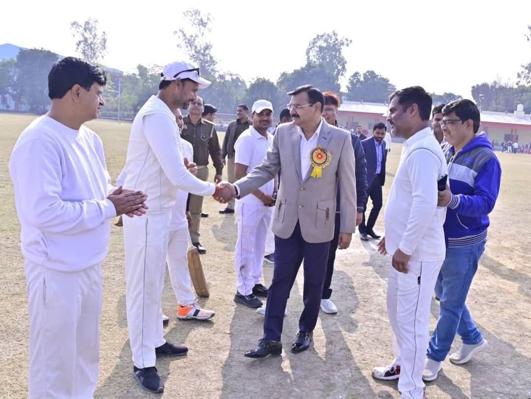Basic Eleven, Bilsanda, Puranpur and Lalourikhanda block teams were the winners