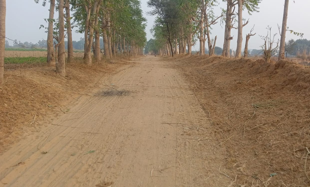 Maneharu railway station approach road is in bad condition